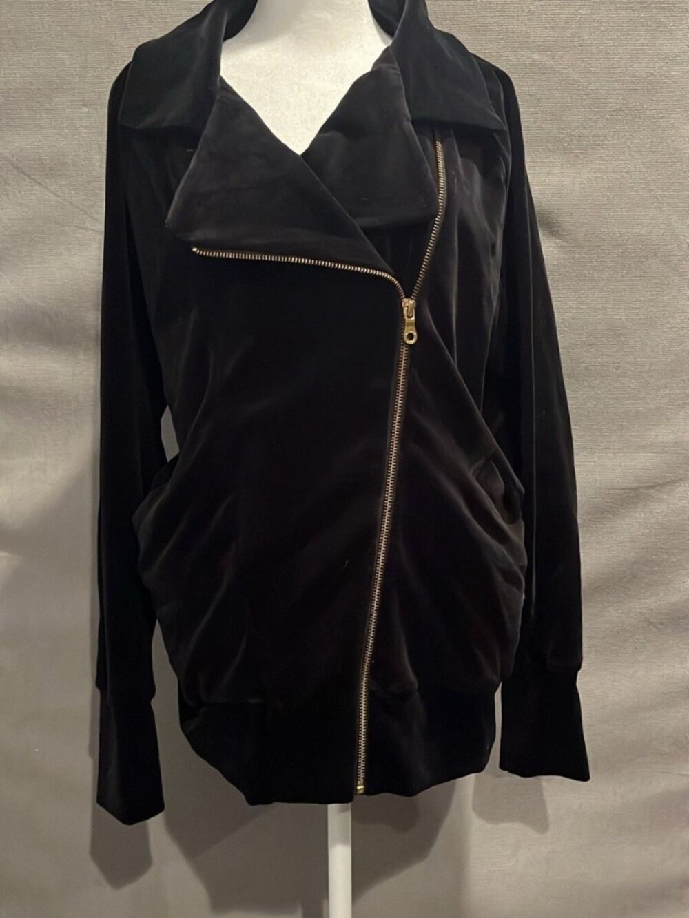 Minnie Rose Woman’s Jacket Black Sz L